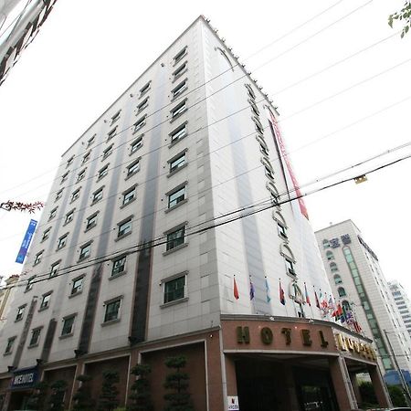 Nice Hotel Uijeongbu Esterno foto