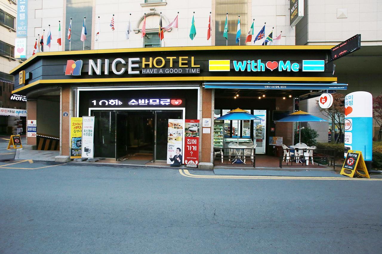 Nice Hotel Uijeongbu Esterno foto